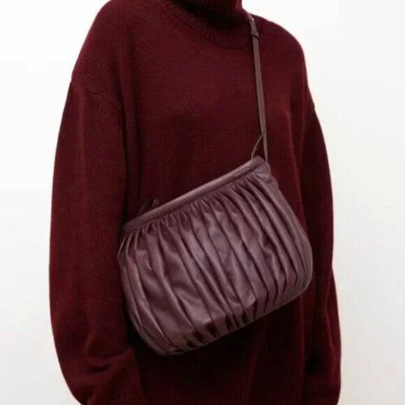 Mansur Gavriel Handbags - Mansur Gavriel NWOT Balloon Pleated Italian Leather Shoulder Crossbody Handbag